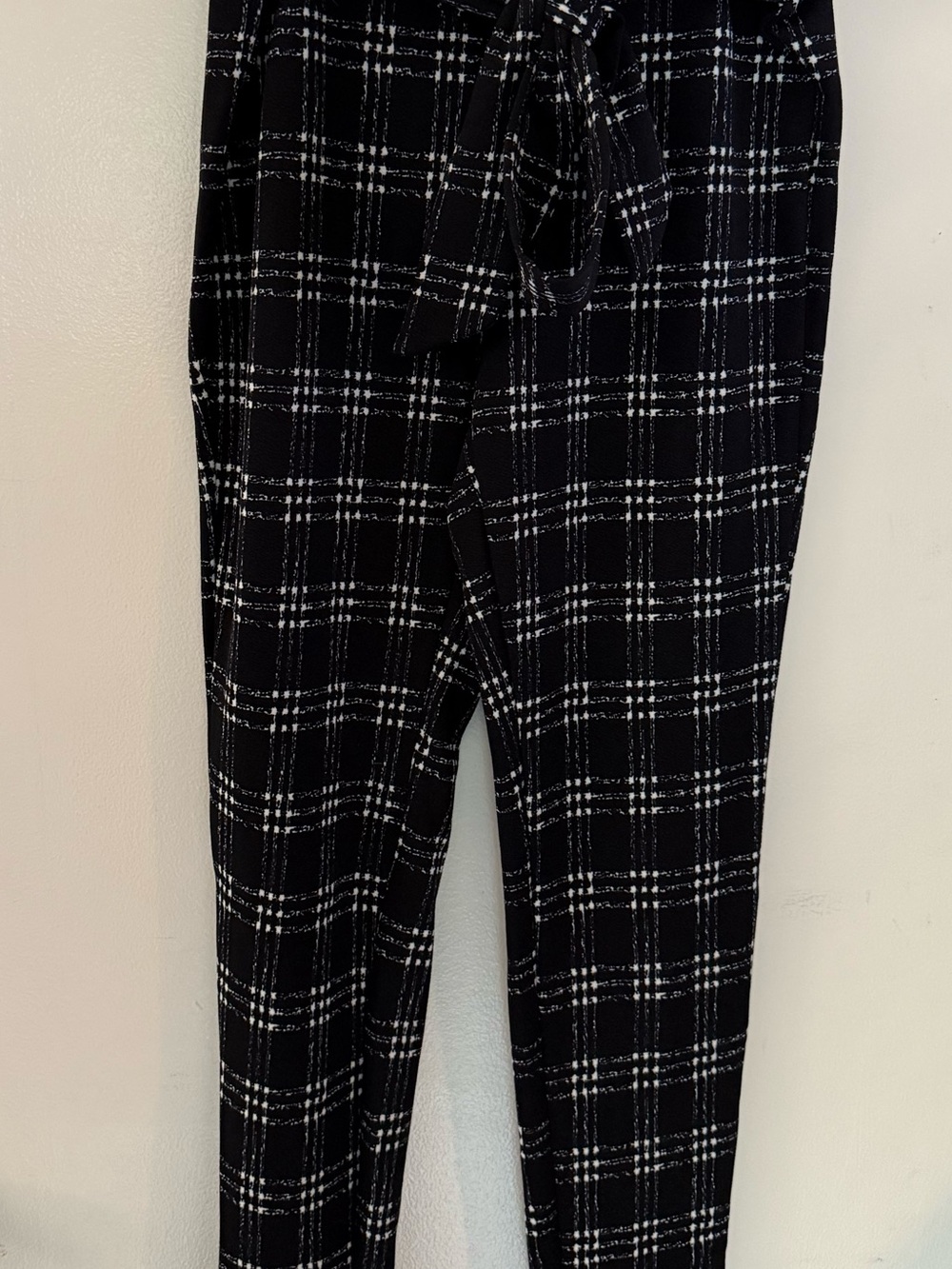 SHEIN Black & White Plaid High Waisted Fitted Tie Waist Pants Size Large